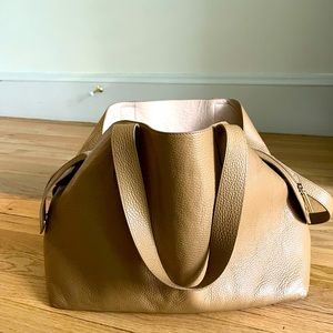 Cuyana Zippered Satchel Cappuccino